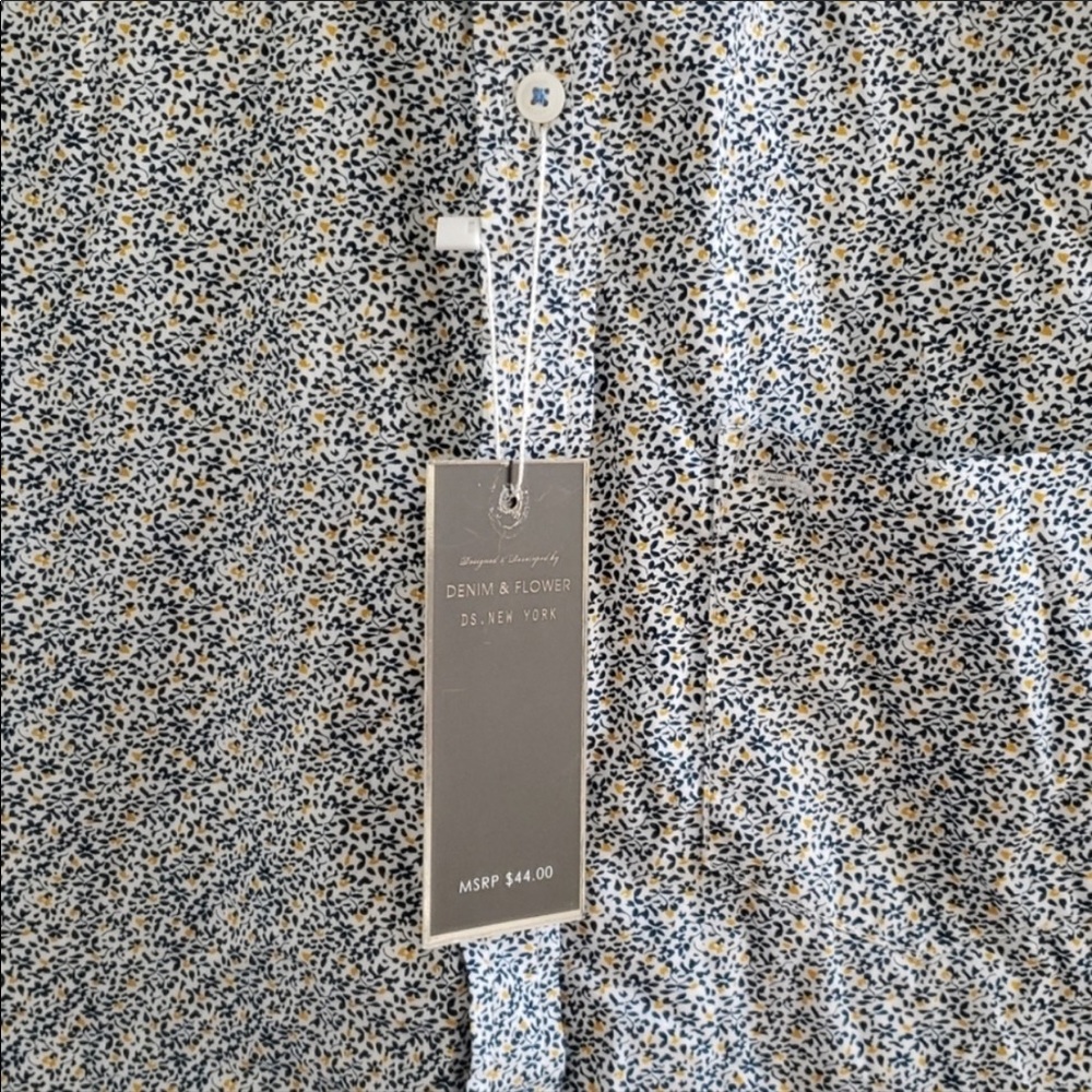 Men’s Button Down - Picture 4 of 4